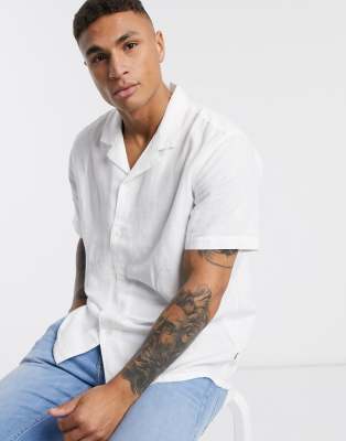 levis white short