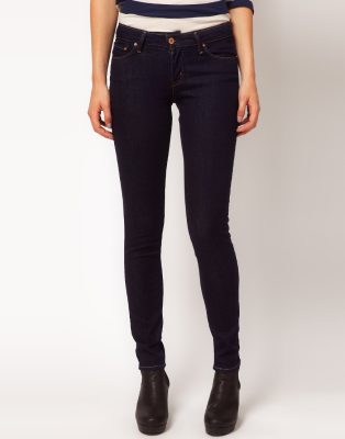 Levi's - Curve - Id Bold Curve - Skinny jeans | ASOS