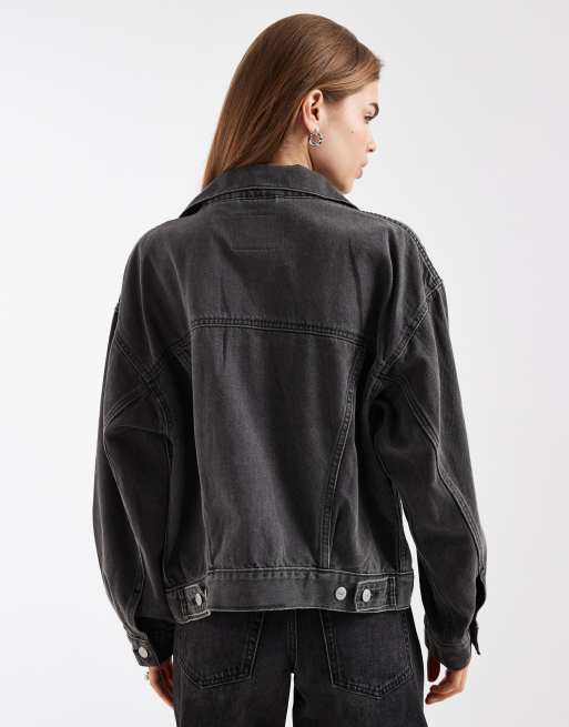 Levi's – Czarna kurtka jeansowa typu trucker w stylu lat 90., 3 z 4