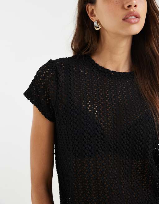 Levi's – Czarny koronkowy T-shirt w kwiatowy wzór, 3 z 4