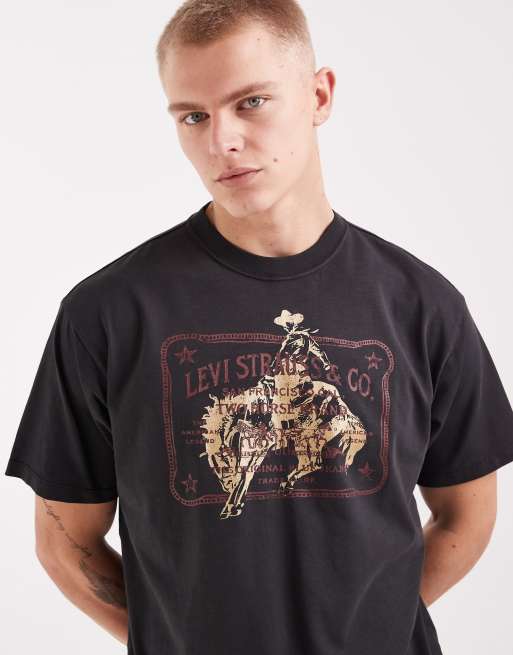 Levi's – Czarny T-shirt z kowbojską grafiką w stylu vintage