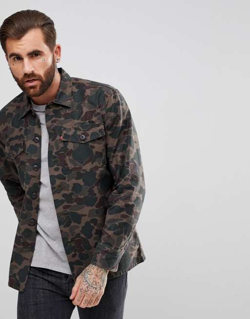 Levis on sale camo shirt