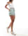 Thumbnail 1 van 5
