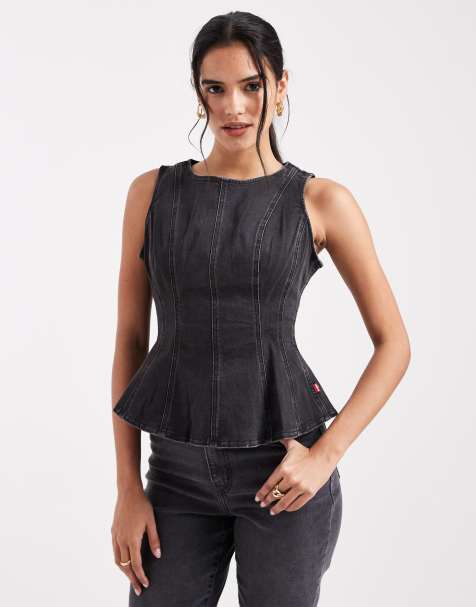 Levi's - Denim peplum top in zwart - view 1