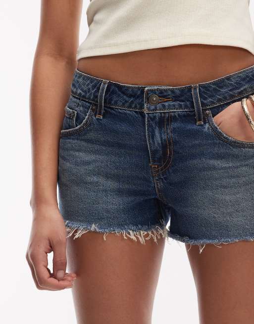 Levi's - Denim short met lage taille in middenblauw, 3 van 5