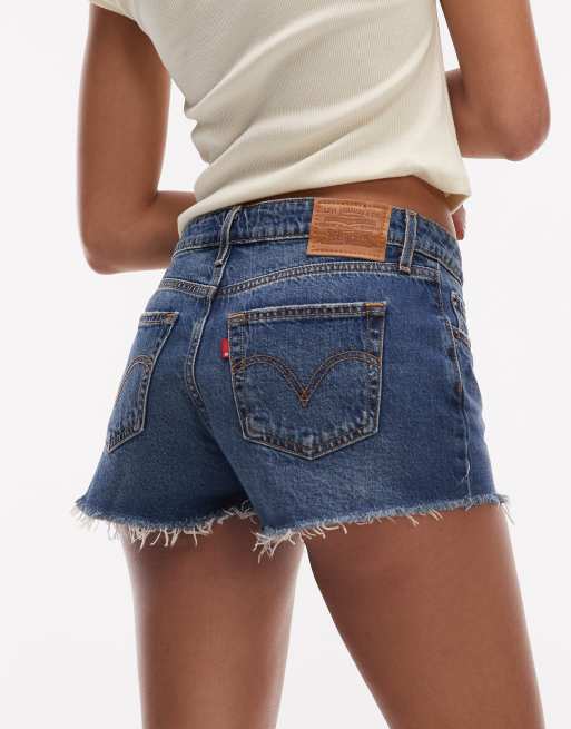 Levi's - Denim short met lage taille in middenblauw, 4 van 5