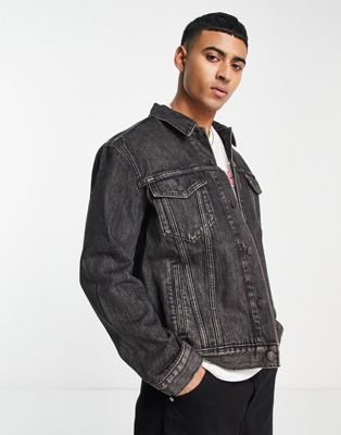Levi's Denim Trucker jacket in black wash with pockets
