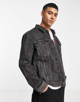 Black levi hotsell jean jacket mens