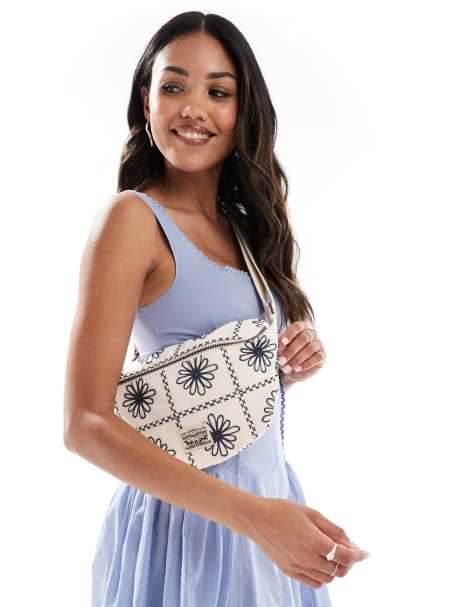 Levi's - Devon - Geborduurde crossbody tas in crème - view 1