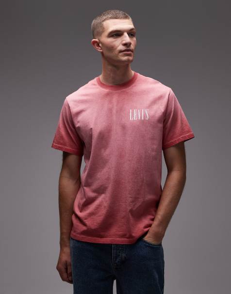 Levi's - Distressed ruimvallend T-shirt met serif-logo en oliewassing in rood - view 1