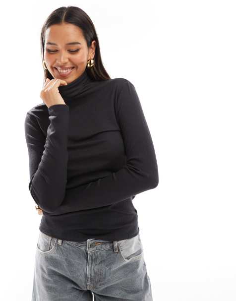 Levi's – Dreamy – Langärmliges Shirt in Schwarz mit Rollkragen - view 1