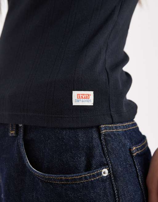 Levi's – Dry Goods – Czarny krótki T-shirt z dzianiny pointelle, 3 z 4