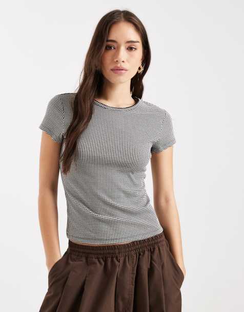 Levi's – Dry Goods – Knapp geschnittenes Pointelle-T-Shirt in Schwarz - view 1