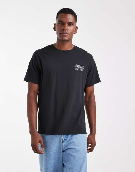 Levi's eagle buckle back print relaxed fit t-shirt in black, 3 of 5