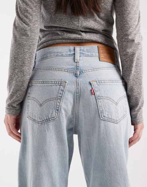 Levi's easy dad jean in light blue , 4 of 5