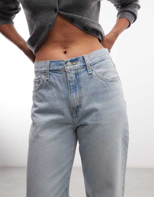 Levi's easy dad jeans in light wash, 3 of 5