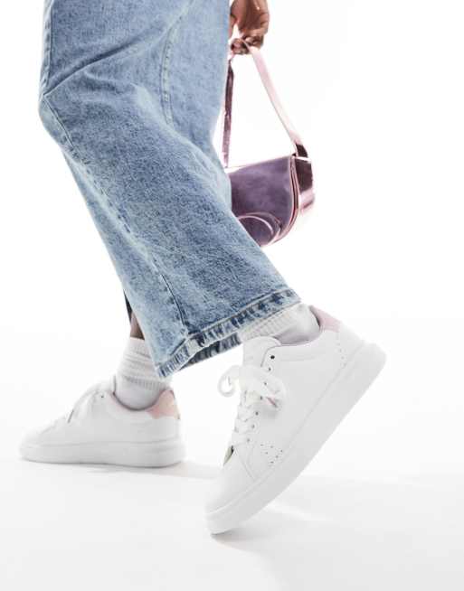 Levi's Ellis leather trainer in white with pink back and logo, 4 of 5
