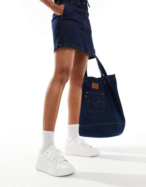 Levi's – Ellis – Vita sneakers med logga