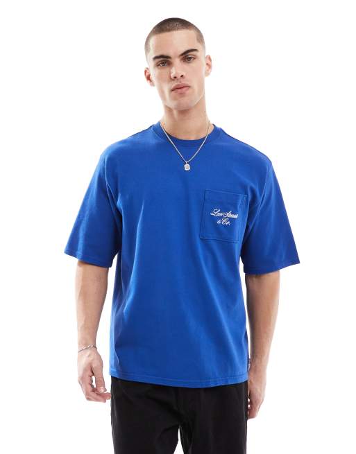 Levi's embroidery script logo pocket half sleeve t-shirt in mid blue