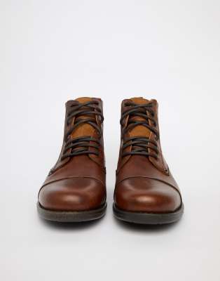 levi's emerson boots brown