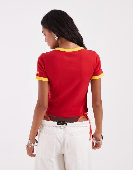 Levi's – Espana – Röd, liten t-shirt med kantrand, 3 av 4