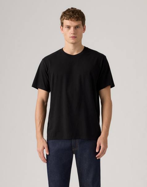 Levi's - Essential - T-shirt in zwart - view 1