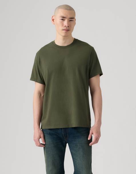 Levi's Essential tee in green - view 1