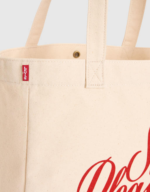 Levi's Everyday graphic tote in red, 3 of 4