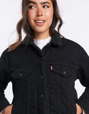 levi's ex boyfriend sherpa trucker jacket black