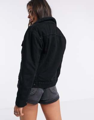 levi's ex boyfriend sherpa trucker jacket black