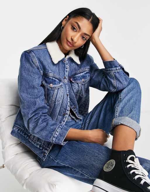 Levi's - Ex-Boyfriend - Trucker jack gevoerd met sherpa fleece in blauw