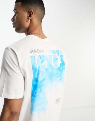 Levi's exclusive to ASOS t-shirt in white with central logo and blue back print