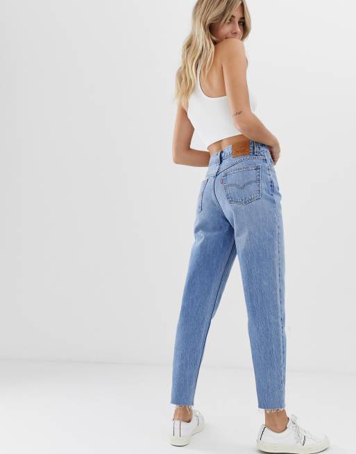 Levis on sale extra mom