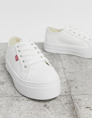levis white trainers