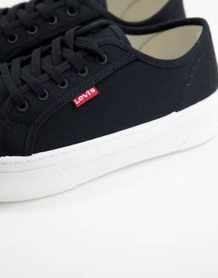 levi flatform trainers