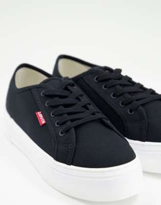 levi flatform trainers