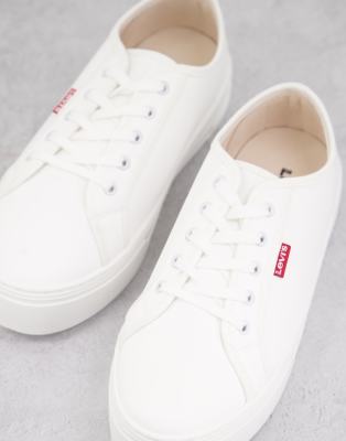 levi flatform trainers