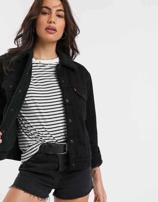 Levi's Forever ex-boyfriend sherpa denim trucker jacket in black | ASOS