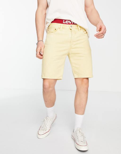 Yellow levi shop shorts