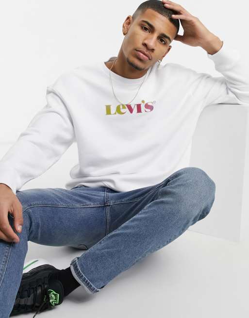 Levi's front gradient logo relaxed fit crewneck sweatshirt in white