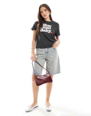 Levi's Front Print T-shirt In Black