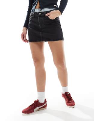 Levi's - Gelaagd denim truckerjack in jaren 90-stijl en iconische rok - view 1