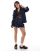 Thumbnail 1 van 5