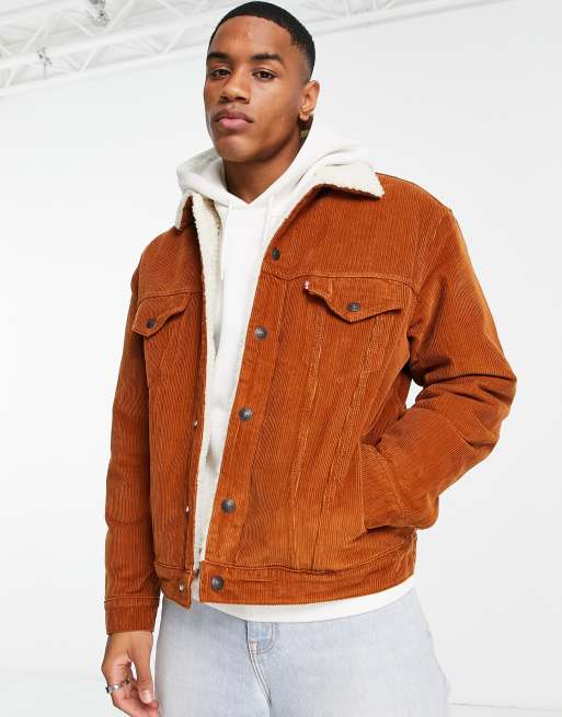 Levi's - Giacca trucker in tessuto a coste e pile color cuoio con etichetta del logo