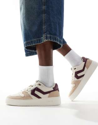 Glide L chunky sneakers with patch logo in beige and red