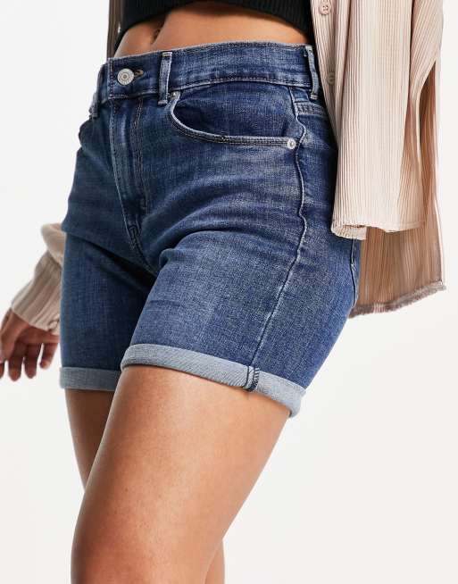 Levi's women's outlet classic shorts