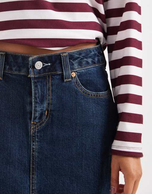 Levi's - Gonna midi in denim lavaggio scuro vintage a vita bassa, 3 di 5