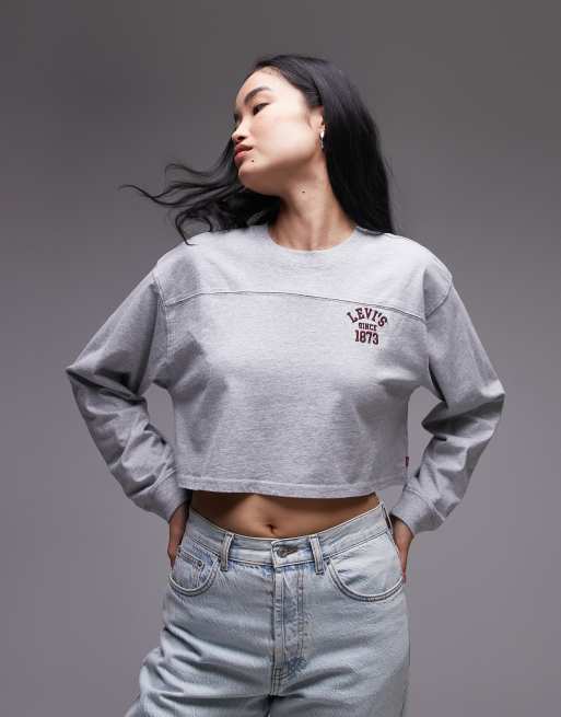Levi's - Gråmeleret cropped t-shirt med lange ærmer og fodboldlogo