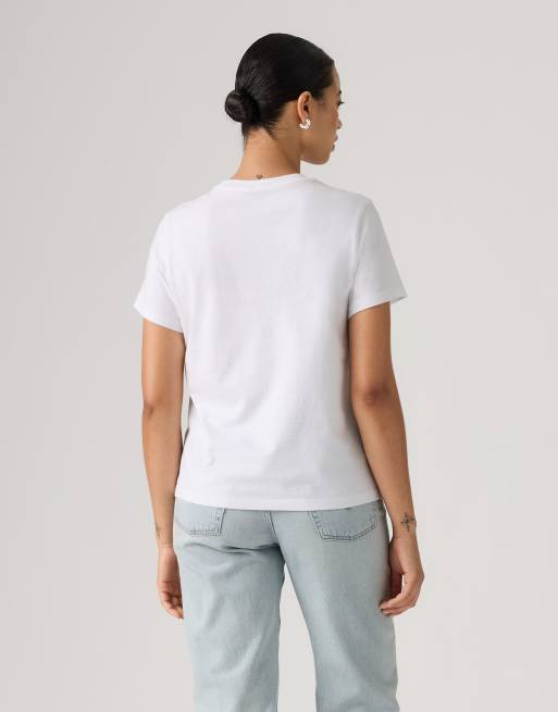 Levi's Graphic favorite tee in white, 2 of 4