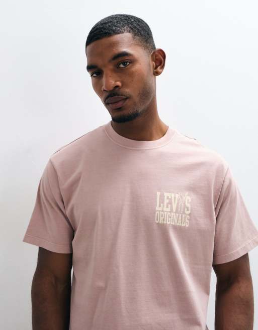 Levi's graphic logo chest print t-shirt in pink, 3 of 5